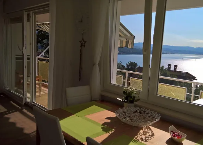 Nives 아파트 오파티아