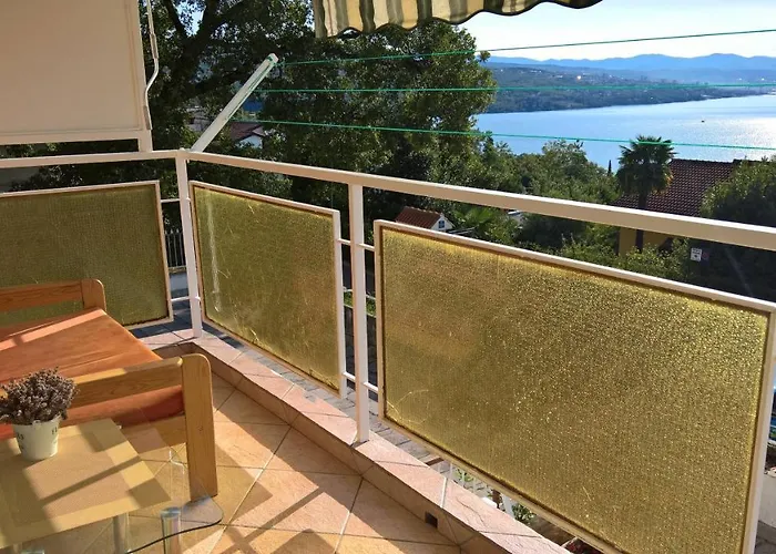 Nives * オパティヤ